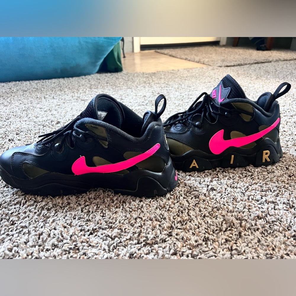 Nike Air Barrage Low Shoes